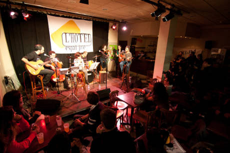 foto del l'interior de l'Hotel en concert